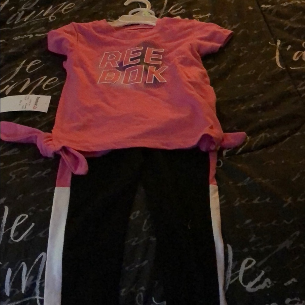 Girls tee and pants